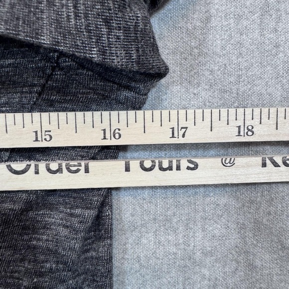 REI Hooded Pullover Womens Small Gray Black Stretch Thumbholes Zip Pocket Hiking - Picture 8 of 10